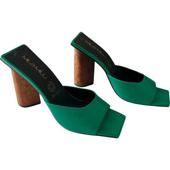 Mila Mila Women’s Leather Squared Toe Heels Green Made in Mexico MX 25.5 US 7.5 - Picture 1 of 7